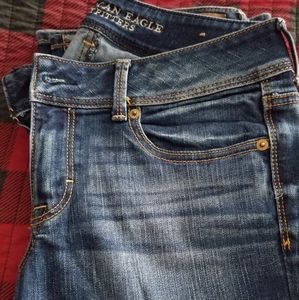 AE jeans size 8 boot kick